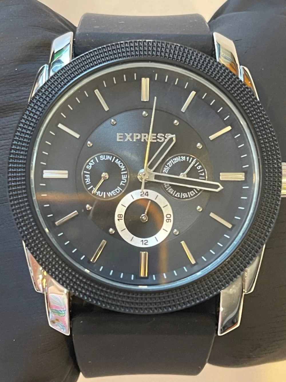 Express Quartz Watch Stainless Steel Back 30M Water Resistant Japan Movement